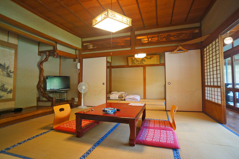 由布市 高尾庄日式旅馆酒店 外观 照片