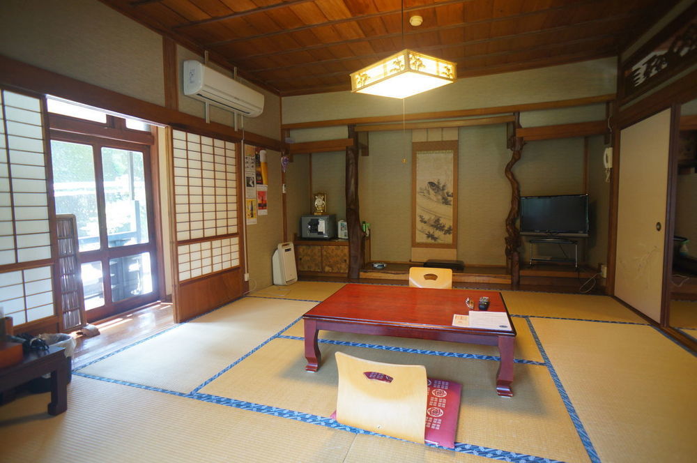 由布市 高尾庄日式旅馆酒店 外观 照片